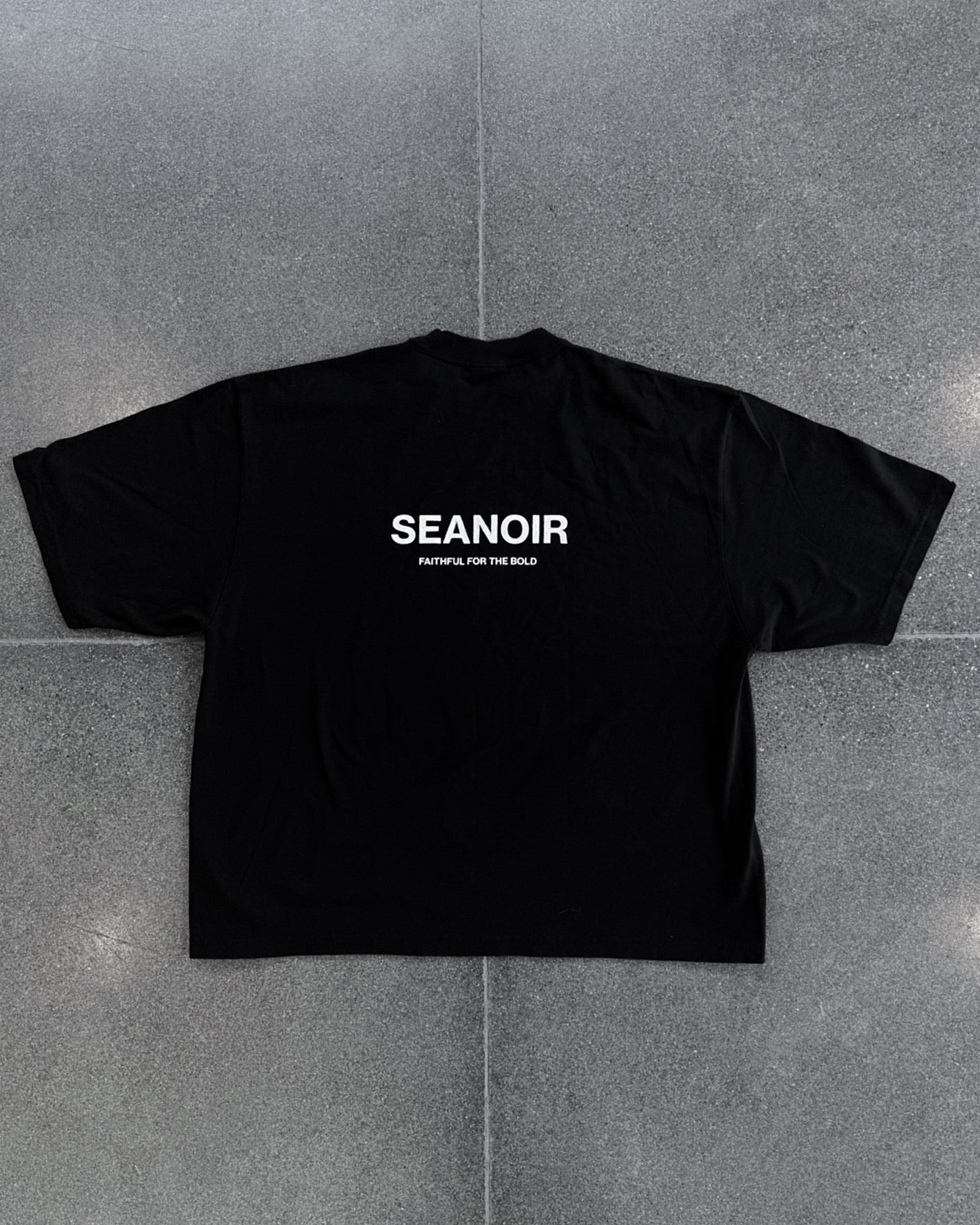 SeaNoir Classic Tee